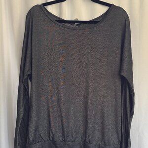 Old Navy Metallic Top Siza L GUC